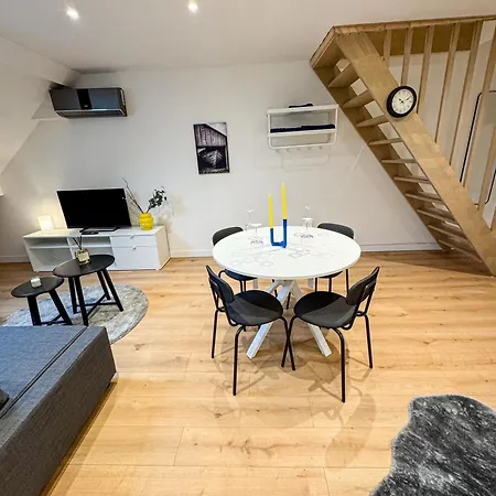 Chic & Modern 1br & 1lr Apt, 12 Min Walk To Rabot * Gent