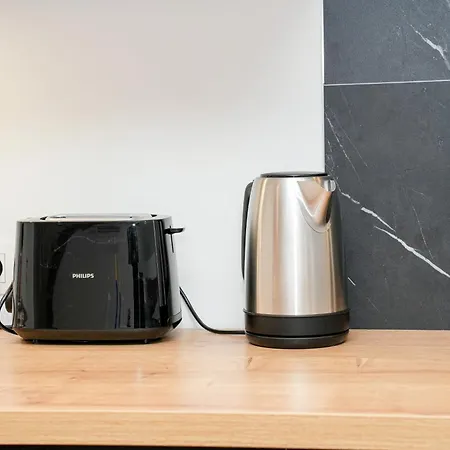 Apartment Chic & Modern 1br & 1lr Apt, 12 Min Walk To Rabot Gent