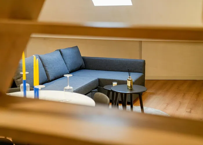 Lägenhet Chic & Modern 1br & 1lr Apt, 12 Min Walk To Rabot Gent